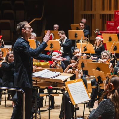 Koncert familijny - Dziadek do orzechów dźwiękiem i słowem - maestro George Tchitchinadze i Orkiestra PFB