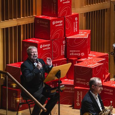 Koncert familijny - Dziadek do orzechów dźwiękiem i słowem - Janusz Zadura