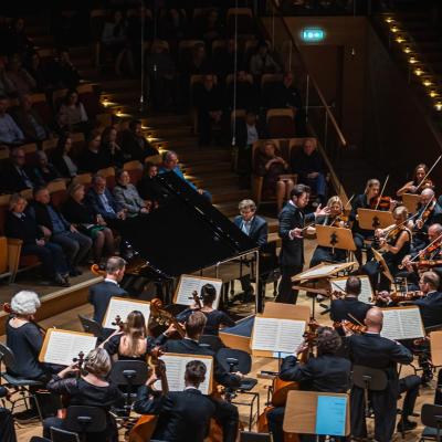 Koncert symfoniczny - Krzysztof Książek i Orkiestra PFB